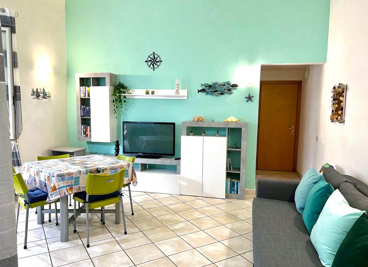 Casa Vacanze Oceano 리보르노 외부 사진
